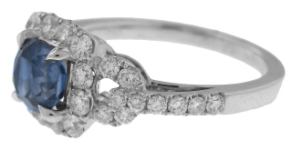 18 kt white gold sapphire diamond ring