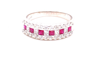 18kt white gold diamond and ruby band