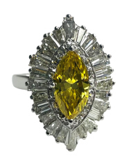 Platinum irradiated marquise, round and baguette diamond ring-dant