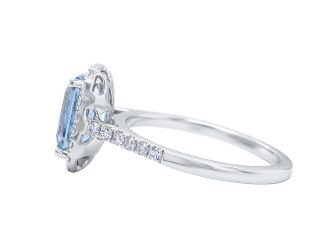 18kt white gold aquamarine diamond halo ring