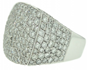 18kt white gold pave set diamond ring
