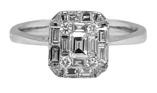 18kt white gold round and baguette diamond ring