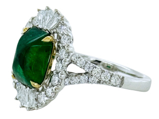 18kt white gold sugar loaf emerald  and diamond ring