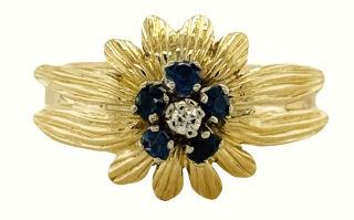 14kt yellow gold sapphire, diamond and floral leaf motif ring