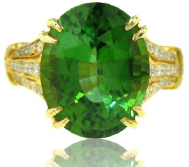 18kt yellow gold Green Tourmaline & Diamond ring