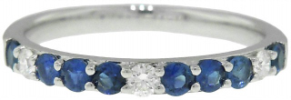 18 kt white gold sapphire and diamond ring