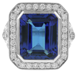 18kt white gold tanzanite diamond ring