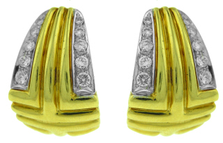 18kt yellow gold diamond hoop earrings.