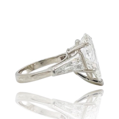 Platinum PS diamond engagement ring.