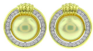 14kt yellow gold mabe pearl and diamond earrings