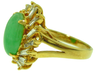 18kt yellow gold jadeite jade and diamond ring