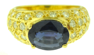 18kt yellow gold oval sapphire and diamond ring