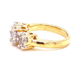 14kt yellow gold diamond clusters ring