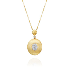 18kt yellow gold diamond pendant with chain.