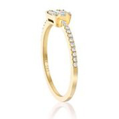 14kt yellow gold round and baguette diamond ring.
