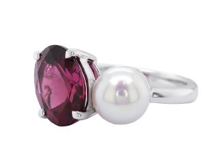 14kt white gold Rhodolite and Pearl Toi Et Moi ring.