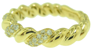 18kt yellow gold twisted diamond band