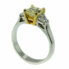 Platinum/18 kt yellow 1.21ct LFY radiant SI1 diamond ring