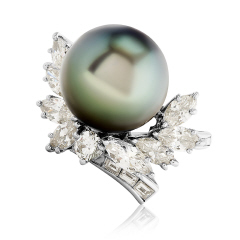 Platinum Tahitian pearl & diamond ring