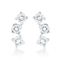 14kt white gold prong set diamond earrings.