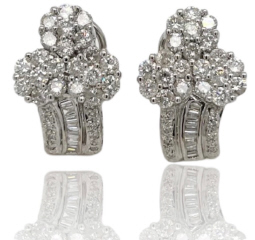 14kt white gold round and baguette diamond earrings