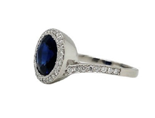 Platinum sapphire and diamond ring