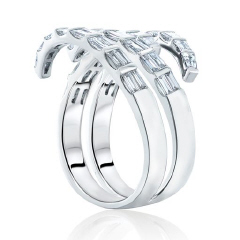 18kt white gold 4 row baguette diamond coil ring