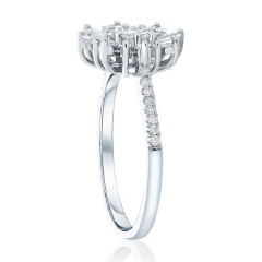 18kt white gold round and baguette diamond sun burst ring