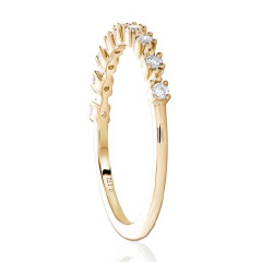 14kt yellow gold prong set diamond band.