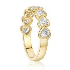 14kt yellow gold bezel set diamond heart band