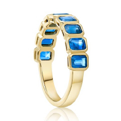 14kt yellow gold emerald cut sapphire bezel set band