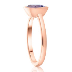 18kt rose gold bezel set amethyst ring