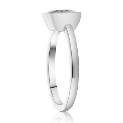 18kt white gold bezel set pink morganite  ring