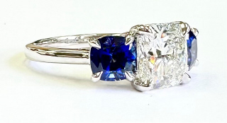 Lab Grown: 18kt white gold Lab Grown Diamond and Natural Sapphire ring.