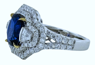 18kt white gold cushion sapphire and diamond ring