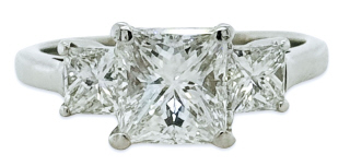 Platinum 3-stone princess cut diamond engagement ring
