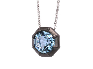 18kt white gold aquamarine pendant with satin finish black rhodium.