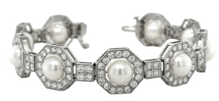Platinum pearl and diamond bracelet