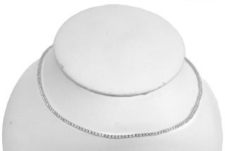 14kt white gold stright line 4-prong diamond tennis necklace. 17".