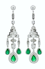 18kt white gold emerald and diamond hanging earrings