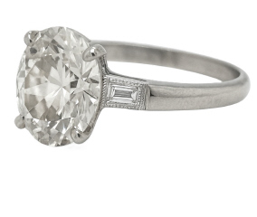 Platinum Round and baguette diamond ring