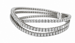 18kt white gold flexible diamond bangle