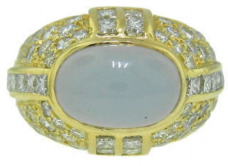 18kt yellow gold cab Chalcedony & diamond ring