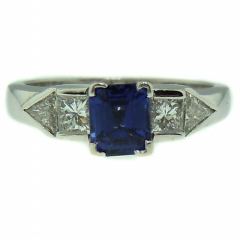 14kt white gold sapphire & diamond ring