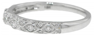 18kt white gold diamond band