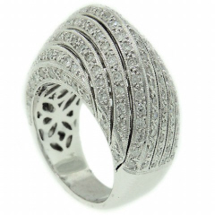 14kt white gold pave diamond ring