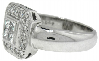 18kt white gold princess cut and round diamond ring