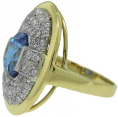 18kt white and yellow gold sapphire and diamond ring